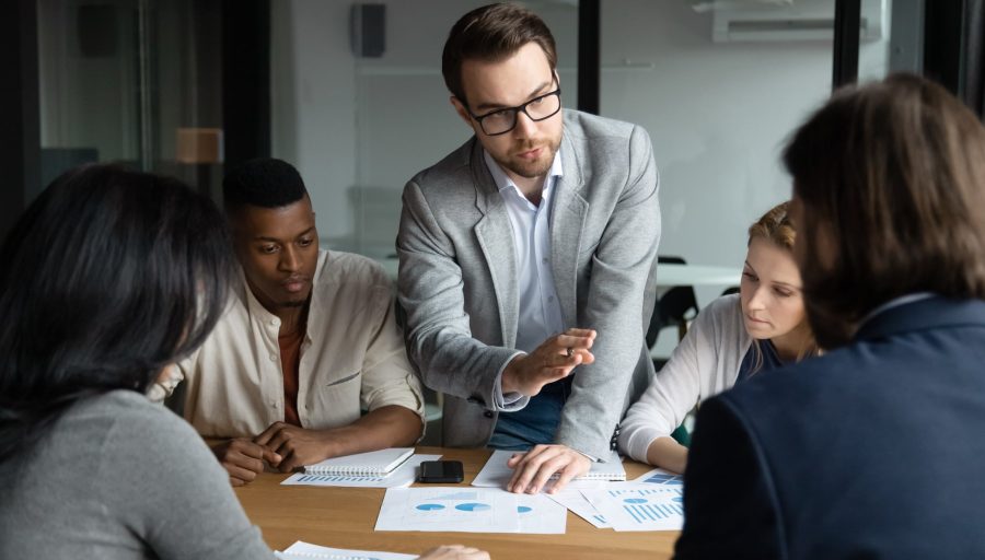 10 Competitive Intelligence Tools to Crush the Competition